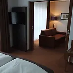 Hotel Dorint Am Dom 4*