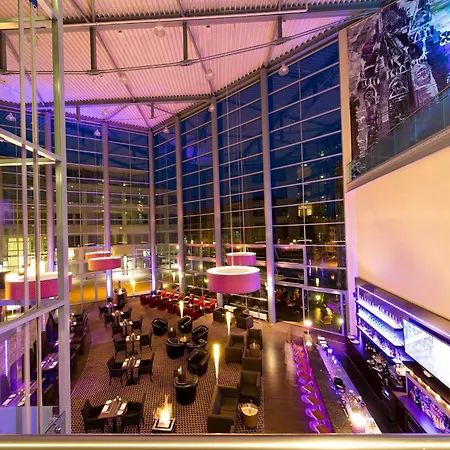 ドリント アム ドーム エルフルト ホテル エアフルト