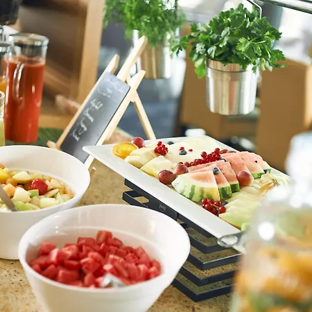 ドリント アム ドーム エルフルト 4* エアフルト