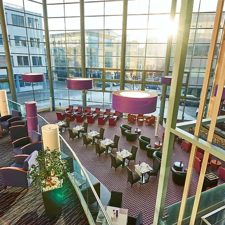 ドリント アム ドーム エルフルト 4* エアフルト