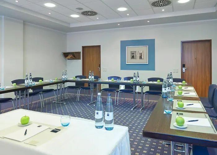 Otel Dorint Am Dom 4*