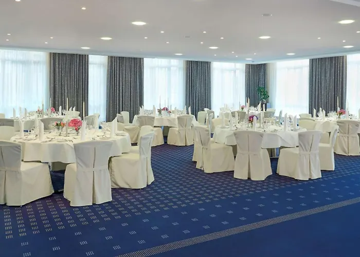 Dorint Am Dom Otel Erfurt