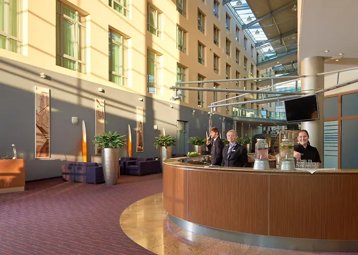 ドリント アム ドーム エルフルト 4* エアフルト