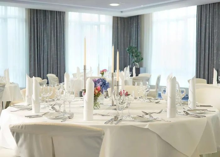 ドリント アム ドーム エルフルト 4*